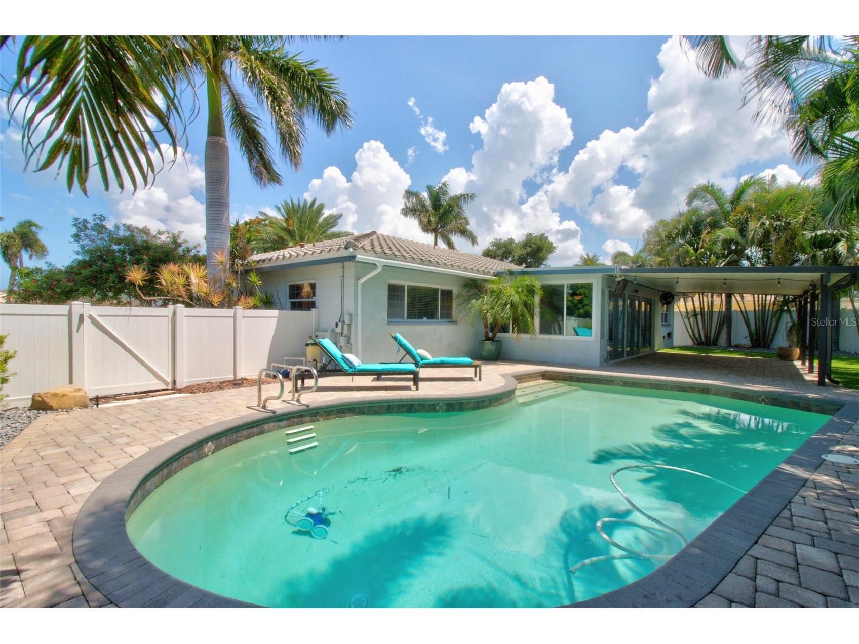 8094 12th Avenue S Saint Petersburg FL 33707 TB8520912 image46