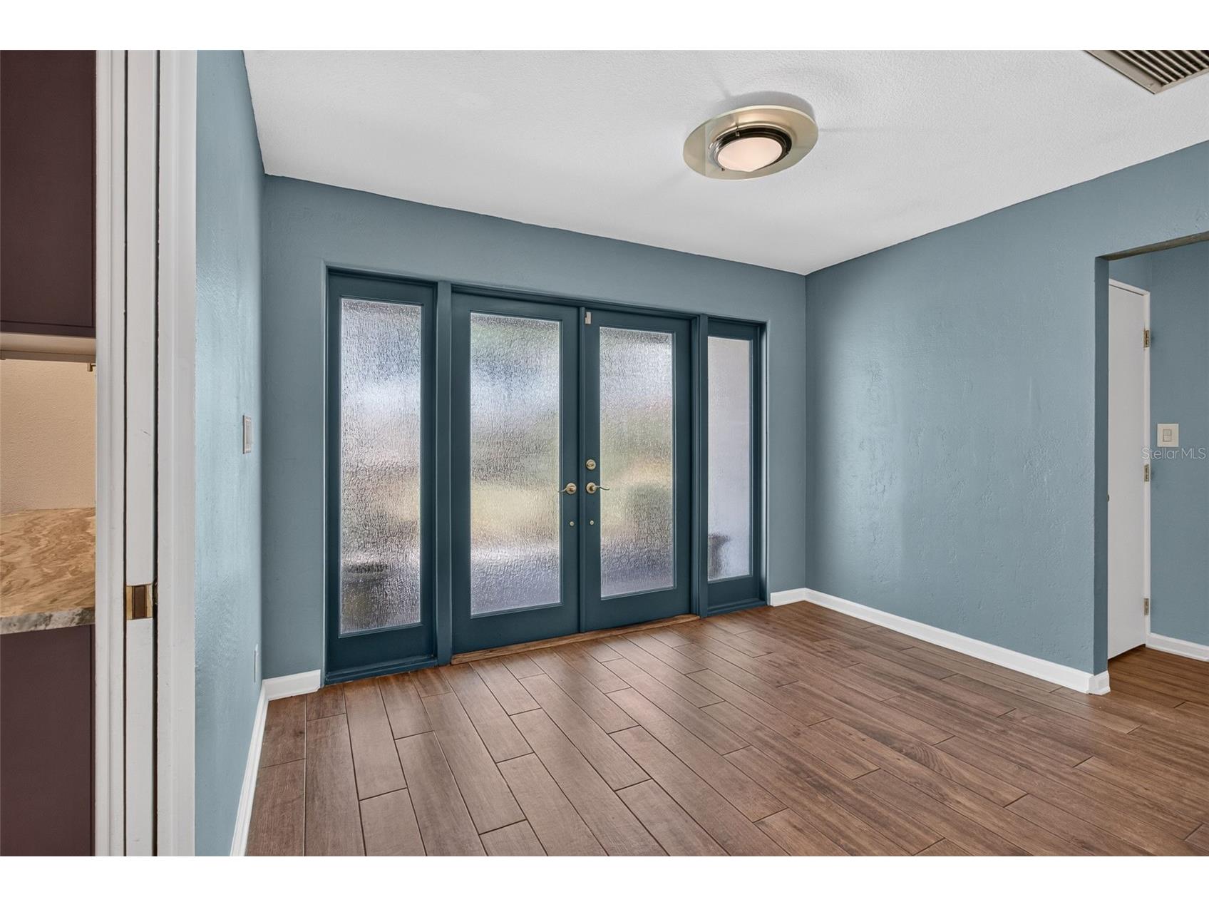 8094 12th Avenue S Saint Petersburg FL 33707 TB8520912 image5