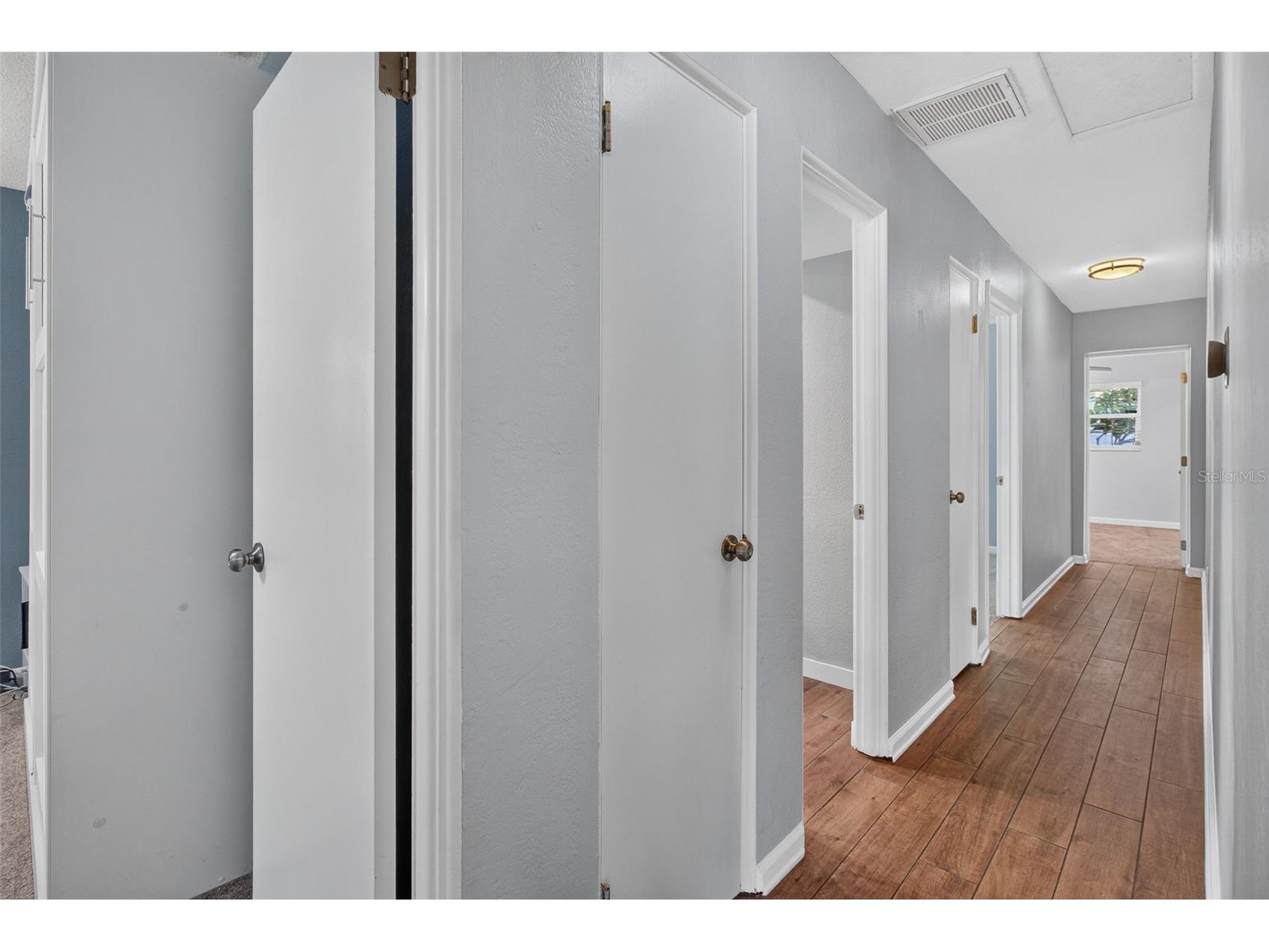 8094 12th Avenue S Saint Petersburg FL 33707 TB8520912 image7