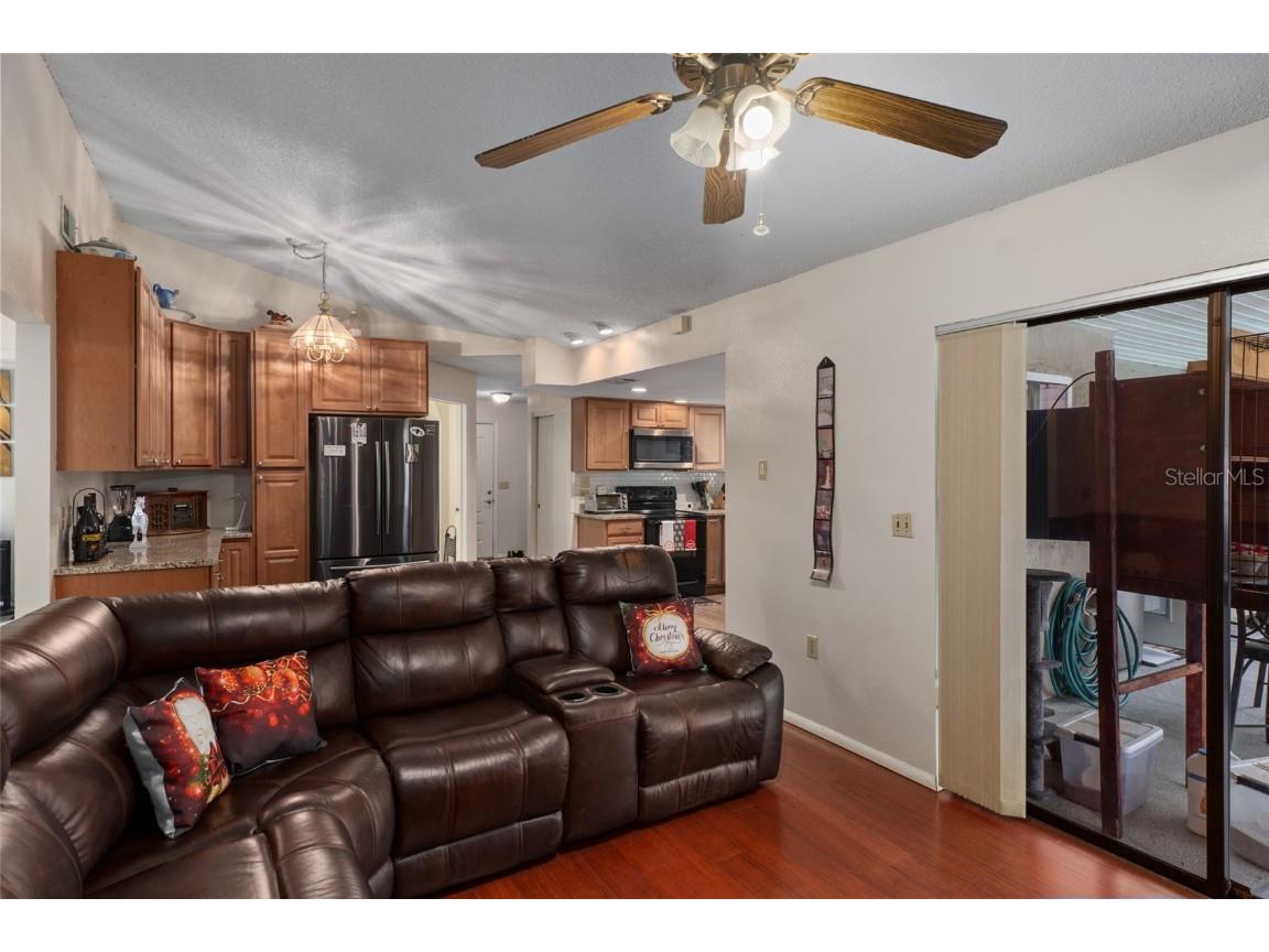 8095 Philatelic Drive Spring Hill FL 34606 OM714658 image21