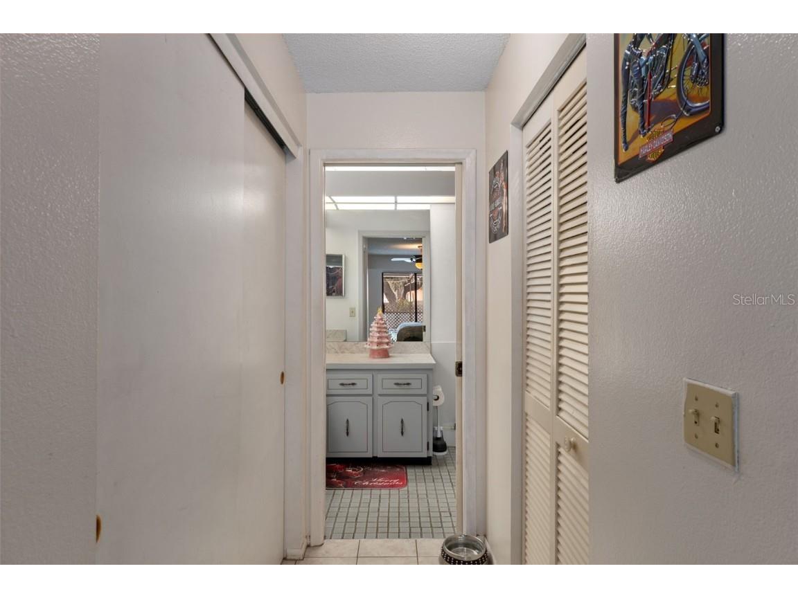 8095 Philatelic Drive Spring Hill FL 34606 OM714658 image25