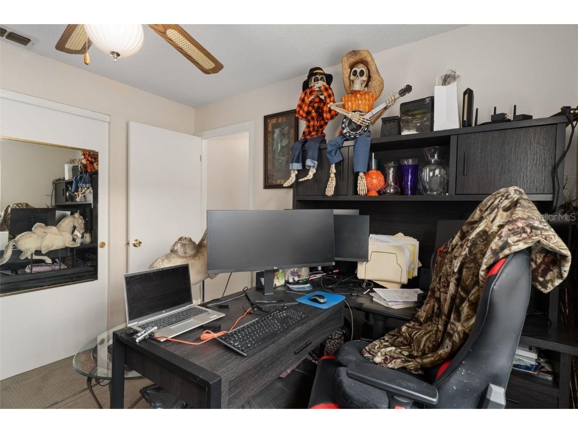 8095 Philatelic Drive Spring Hill FL 34606 OM714658 image32