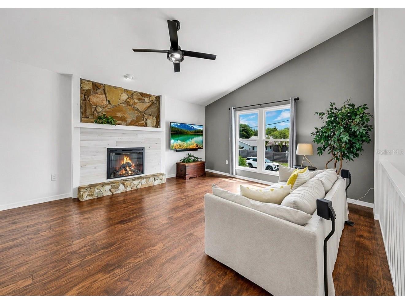 8096 Glenbrooke Lane Sarasota FL 34243 A4690084 image29