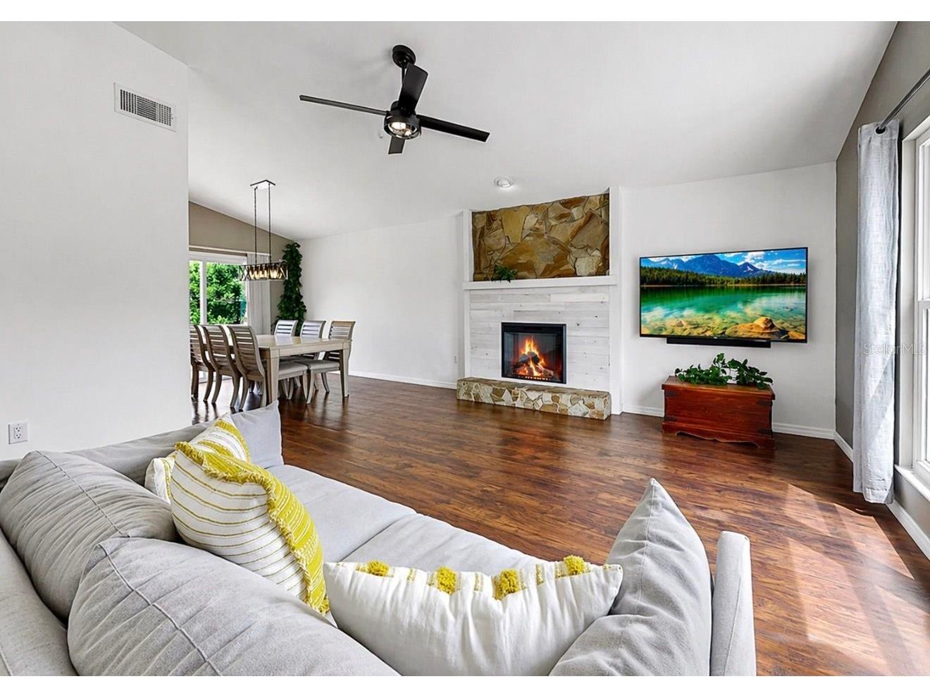 8096 Glenbrooke Lane Sarasota FL 34243 A4690084 image31