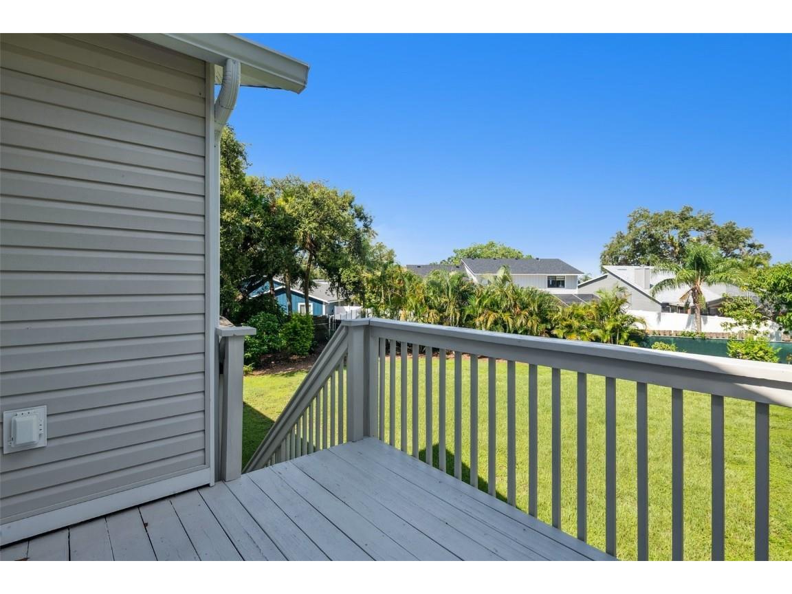 8096 Glenbrooke Lane Sarasota FL 34243 TB8390536 image42