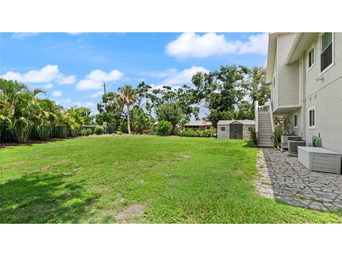 8096 Glenbrooke Lane Sarasota FL 34243 TB8390536 image48