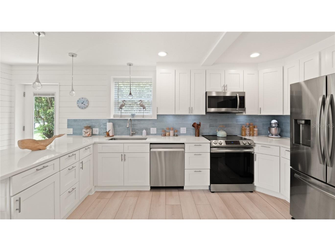 8096 Glenbrooke Lane Sarasota FL 34243 TB8390536 image5