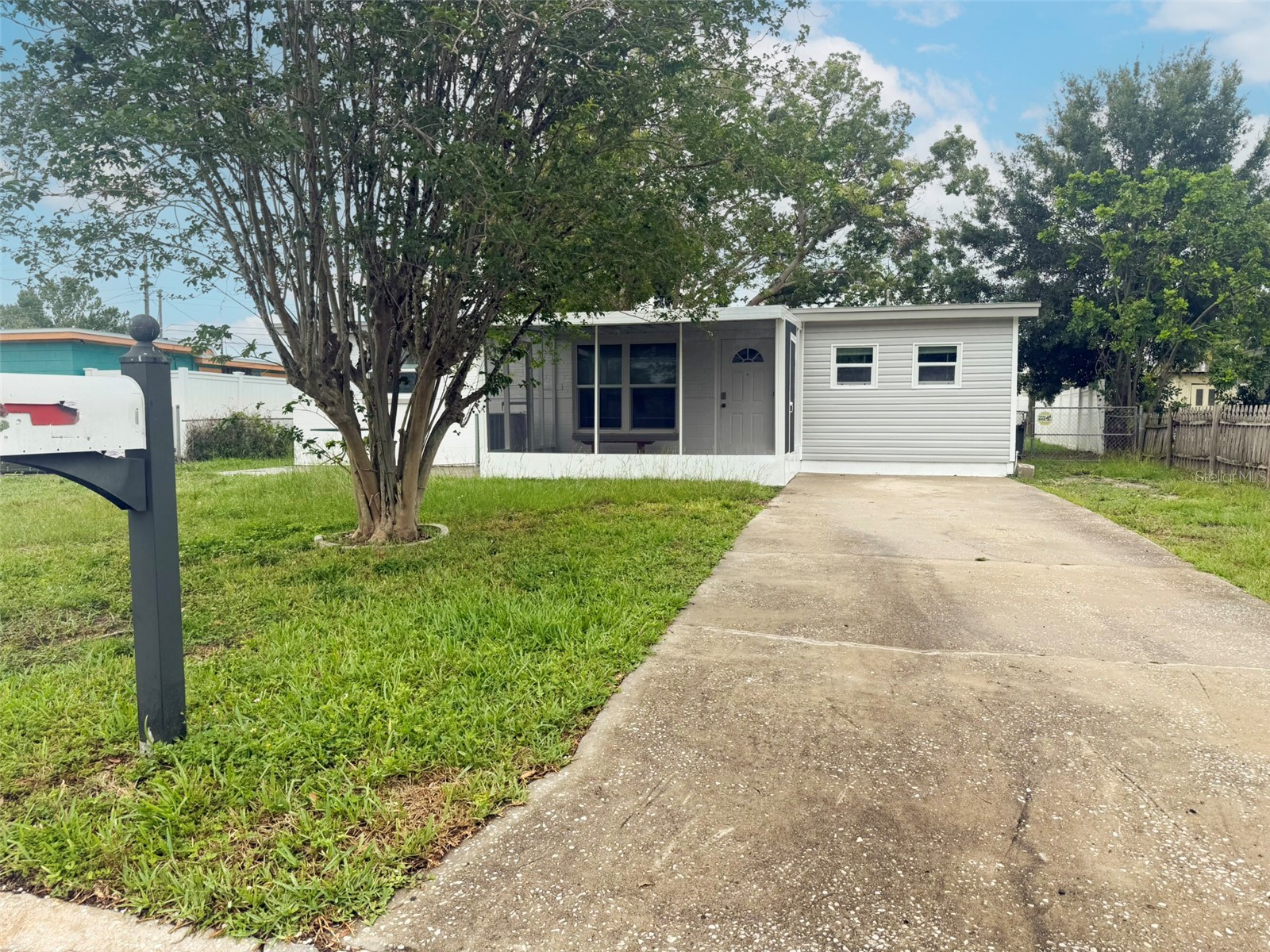 8096 Rose Terrace Seminole FL 33777 TB8508666 image1