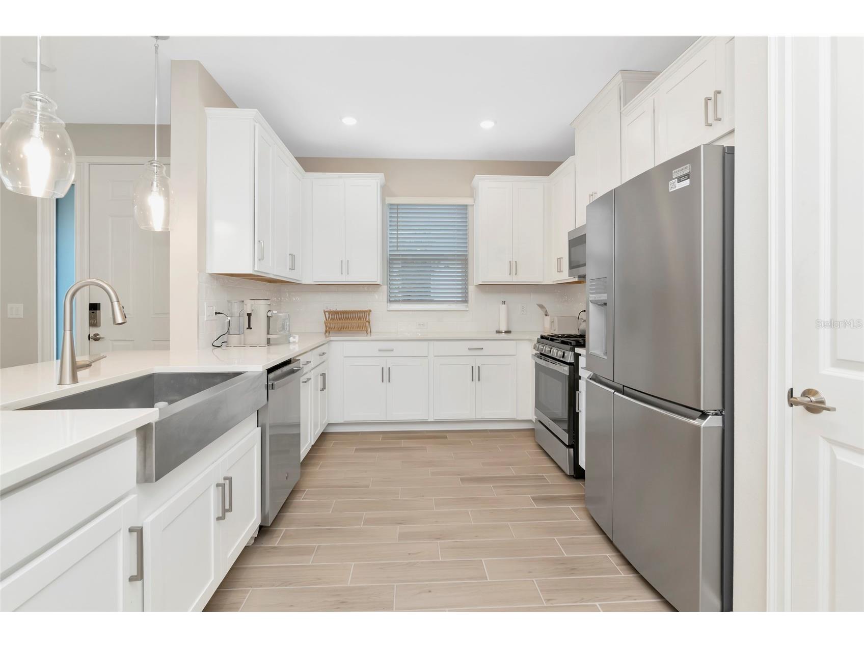 8097 Moonbeam Avenue Sarasota FL 34241 A4677599 image11