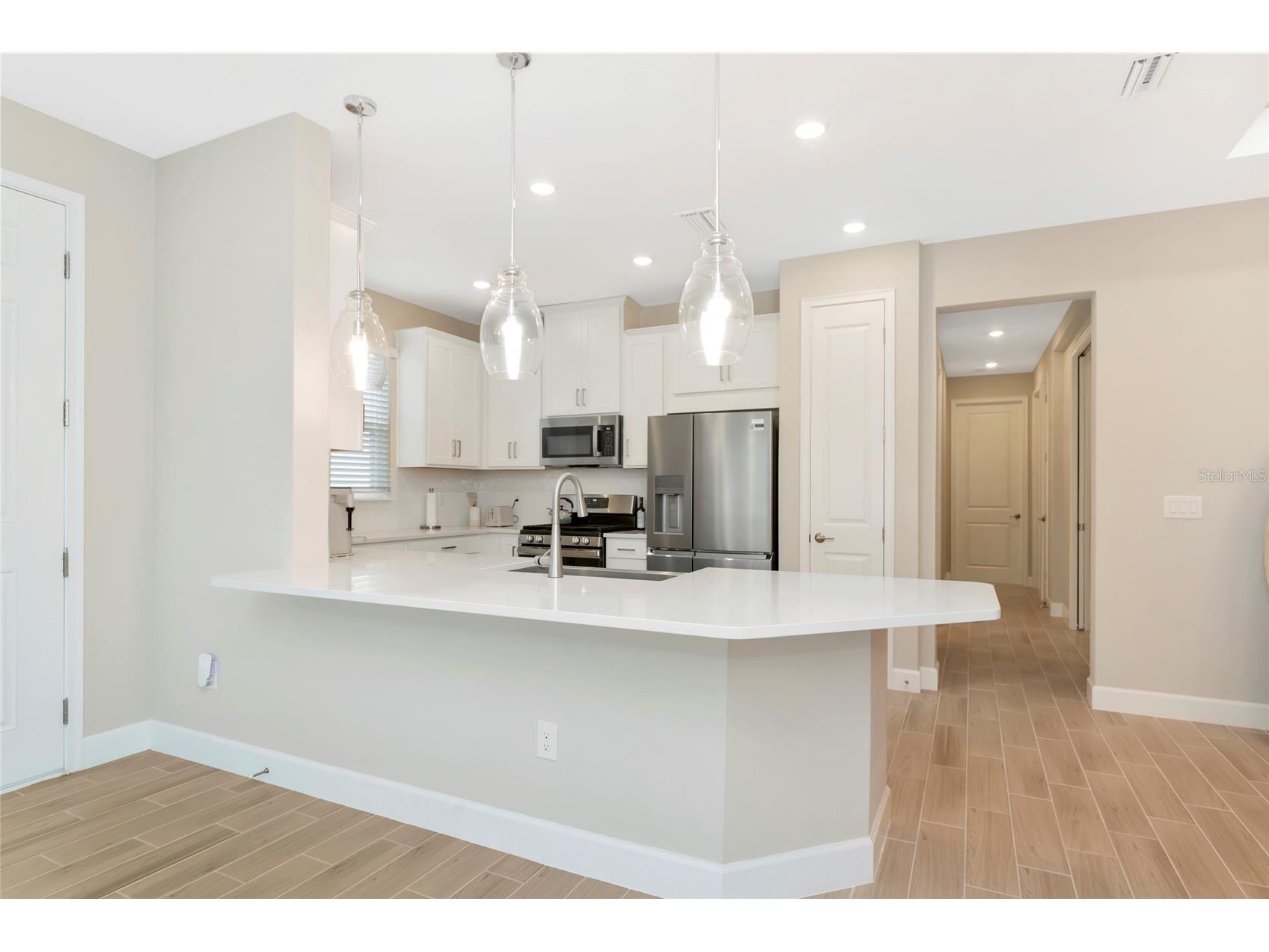 8097 Moonbeam Avenue Sarasota FL 34241 A4677599 image8