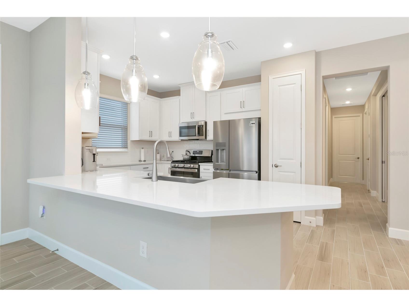 8097 Moonbeam Avenue Sarasota FL 34241 A4677599 image9