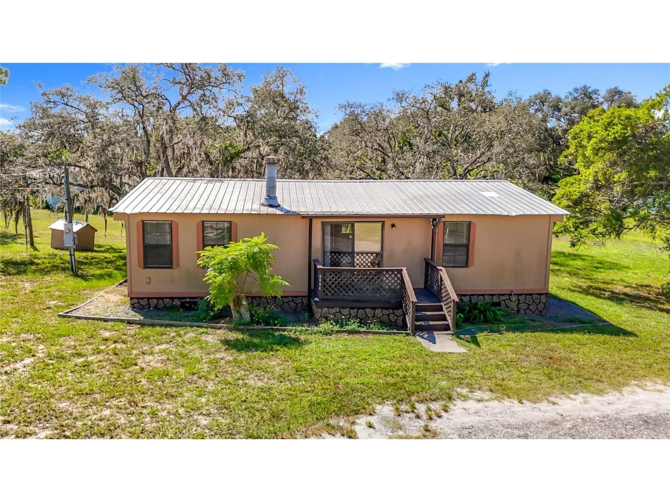 8098 Serene Street Weeki Wachee FL 34613 W7879307 image1
