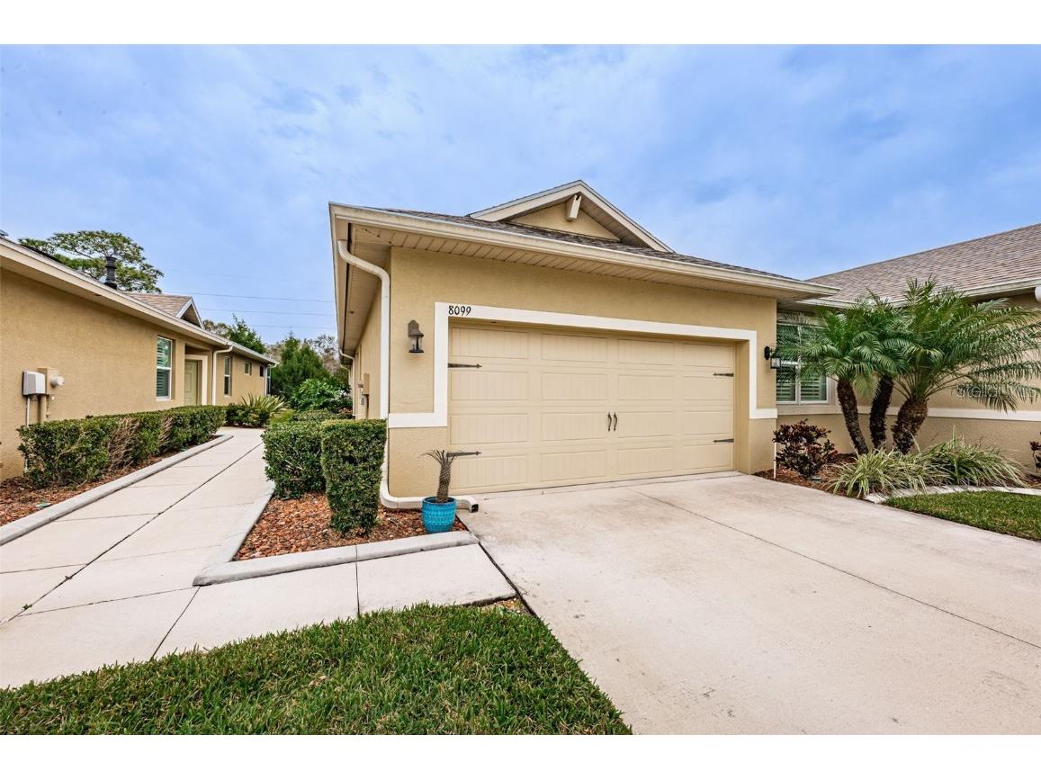 8099 Pine Crest Street Seminole FL 33777 U8228287 image1