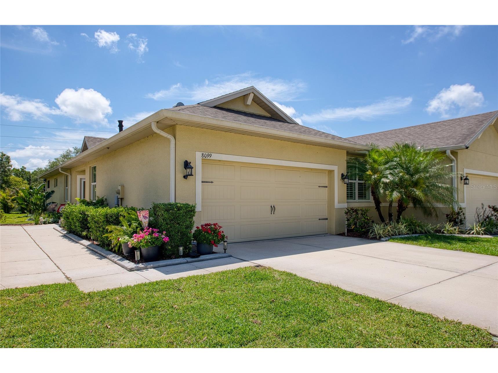 8099 Pine Crest Street Seminole FL 33777 TB8507923 image1