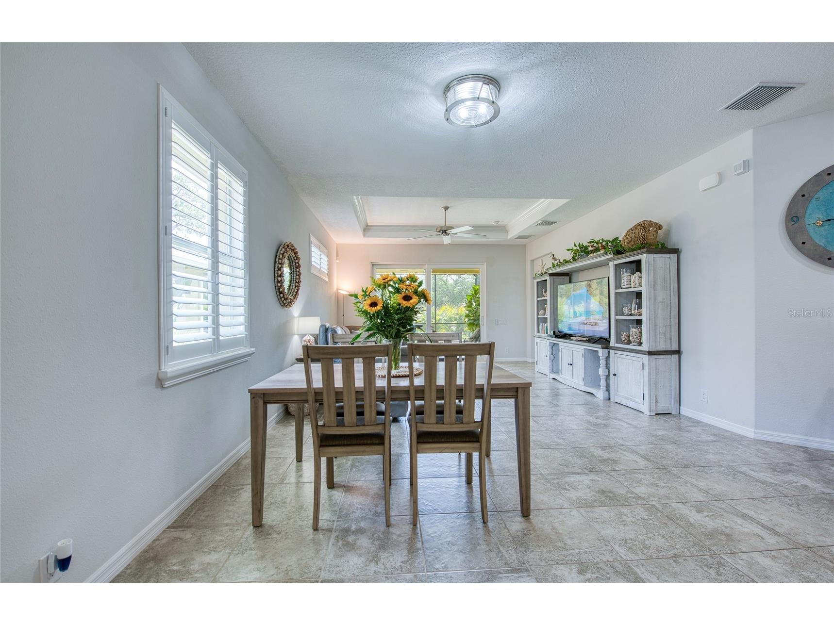8099 Pine Crest Street Seminole FL 33777 TB8507923 image15