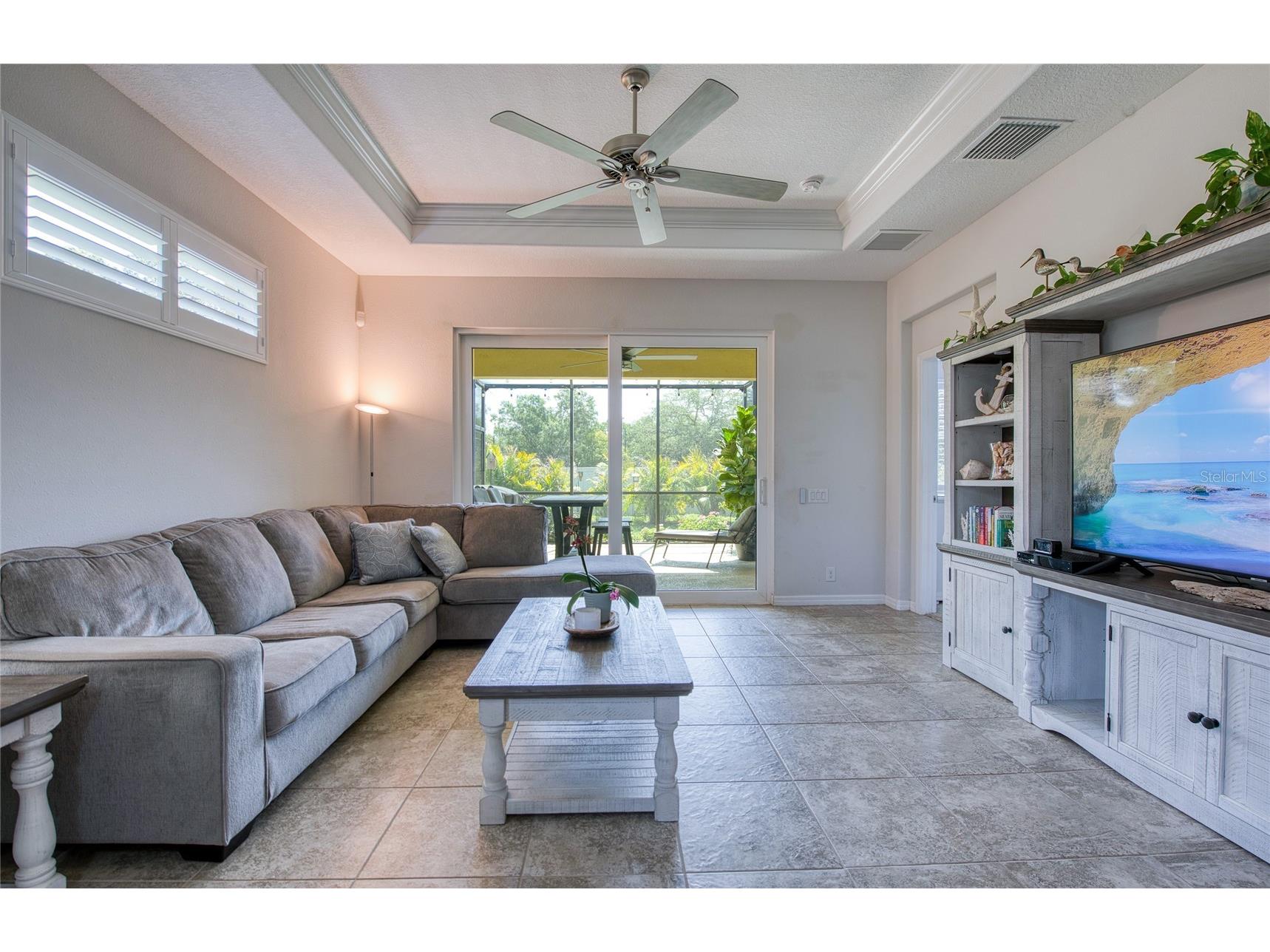 8099 Pine Crest Street Seminole FL 33777 TB8507923 image20