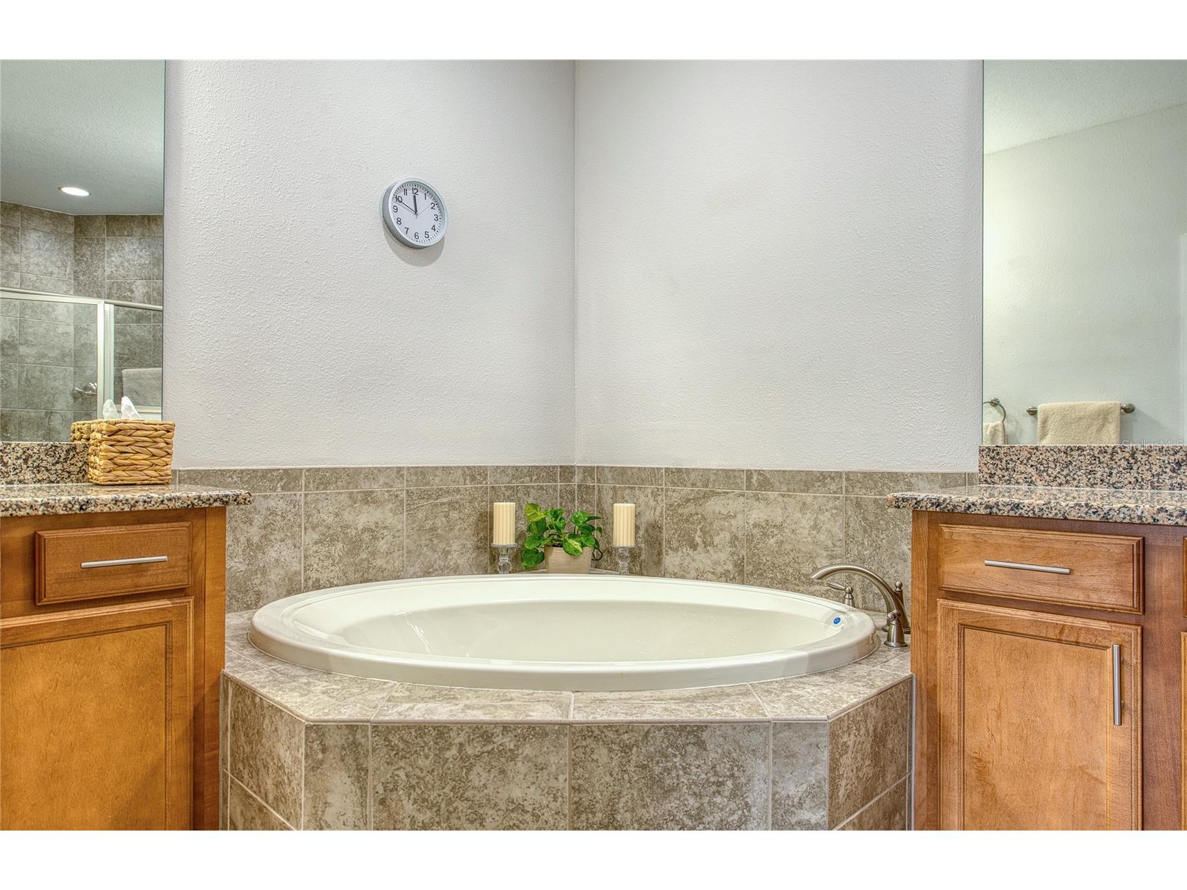 8099 Pine Crest Street Seminole FL 33777 TB8507923 image26