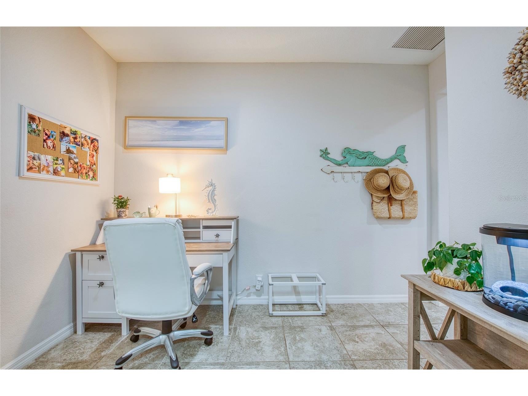 8099 Pine Crest Street Seminole FL 33777 TB8507923 image39