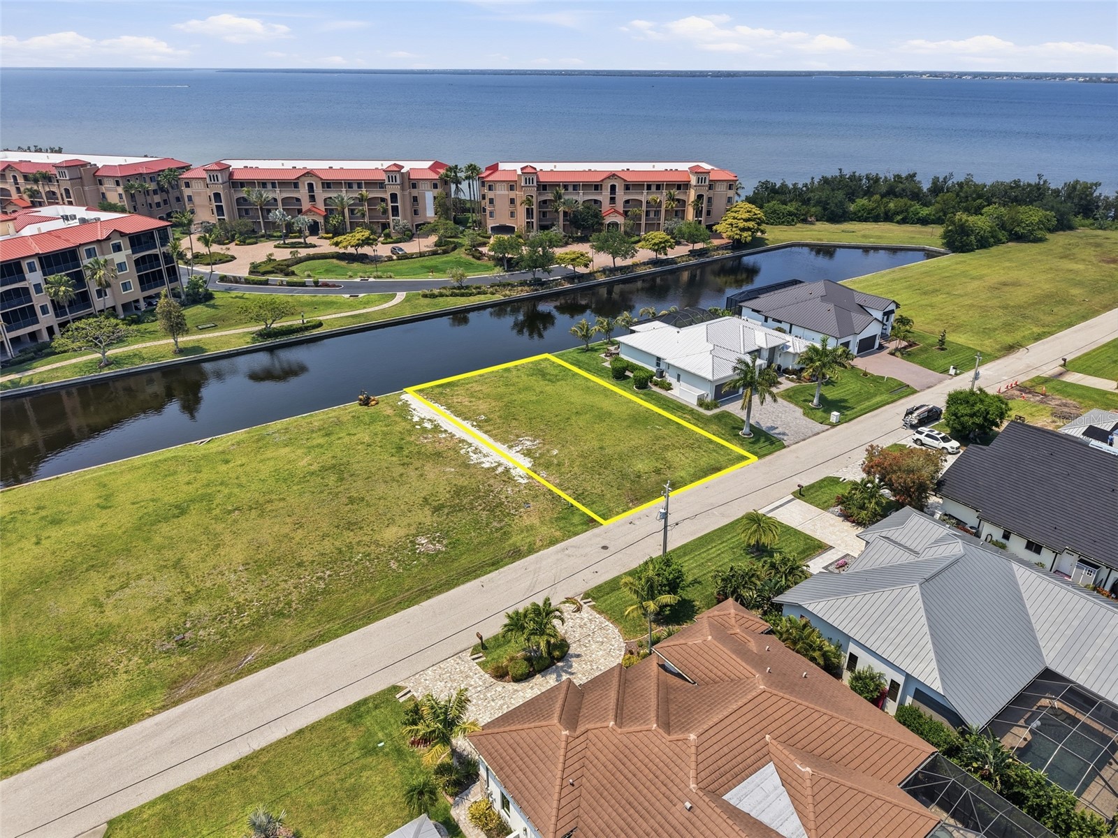 81 Colony Point Drive Punta Gorda FL 33950 C7524936 image11
