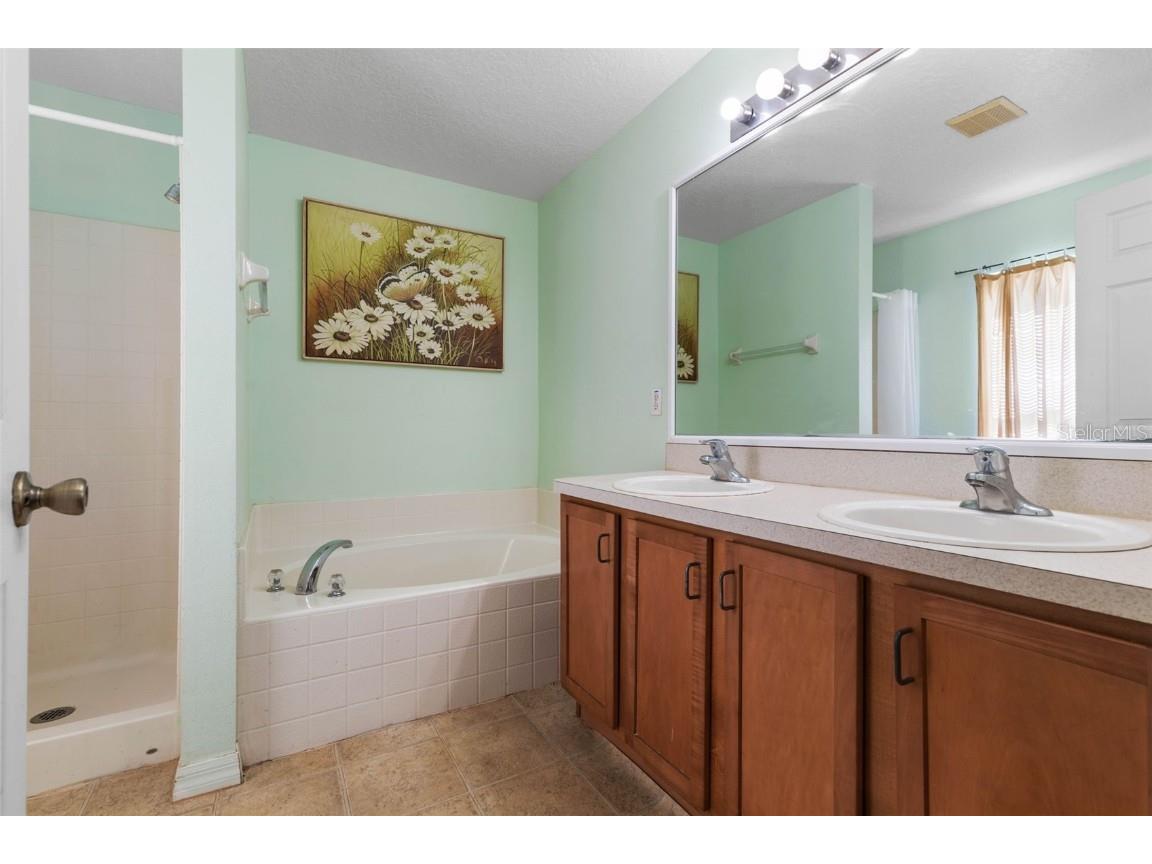 81 Parkway Drive Palm Coast FL 32164 FC313860 image22