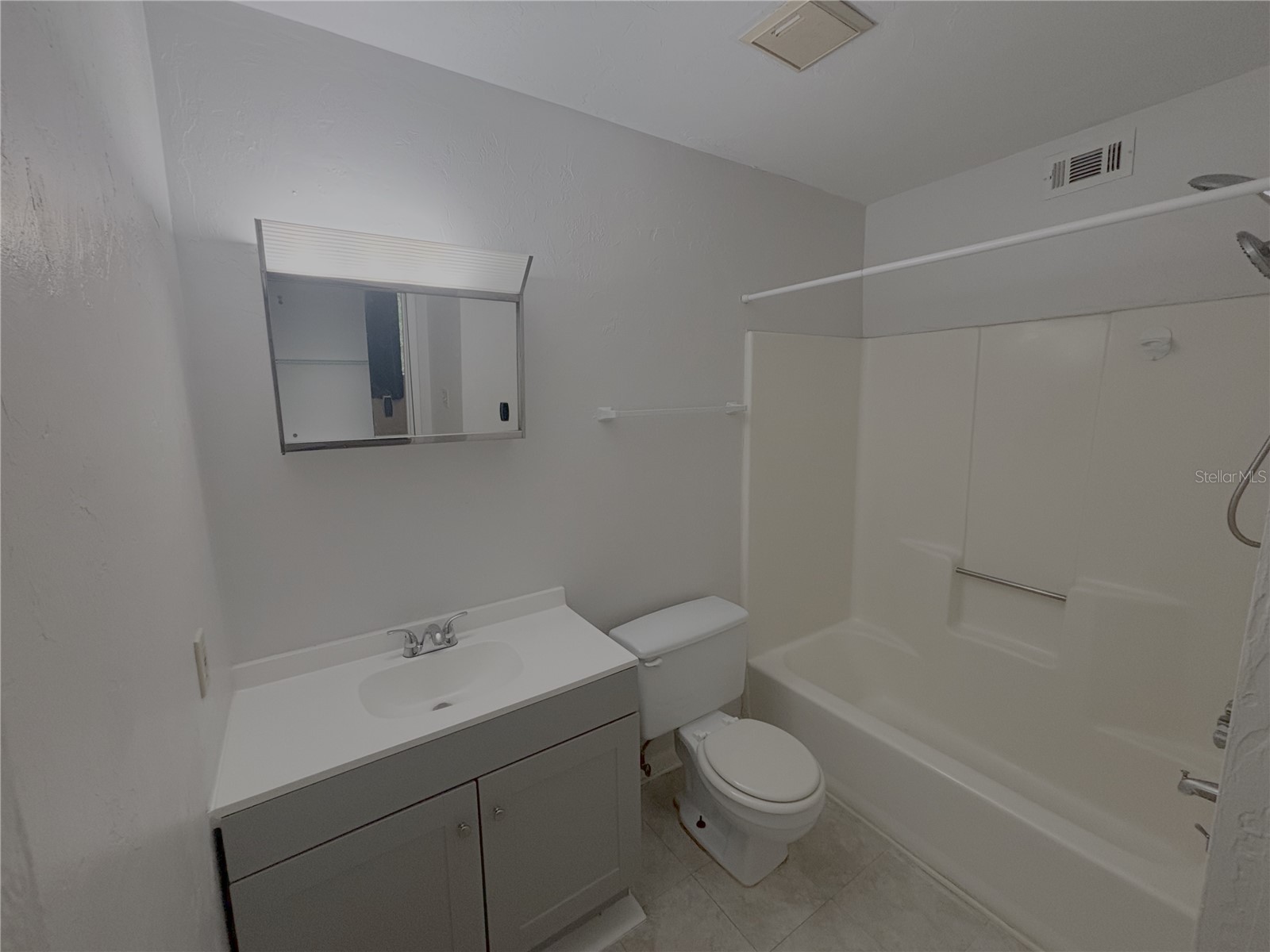 81 SE 16th Avenue #D-103 Gainesville FL 32601 OM726910 image18
