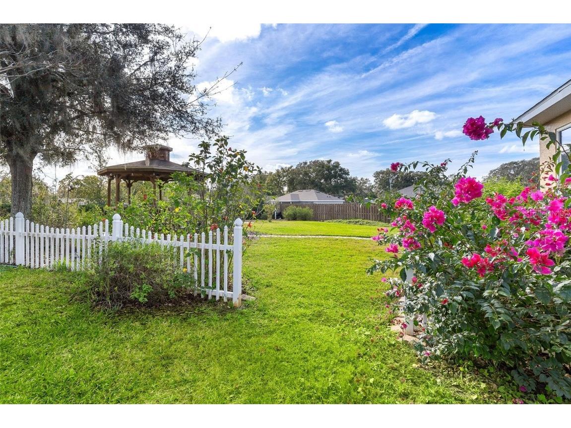 81 Twin Lake Circle Umatilla FL 32784 G5105552 image2