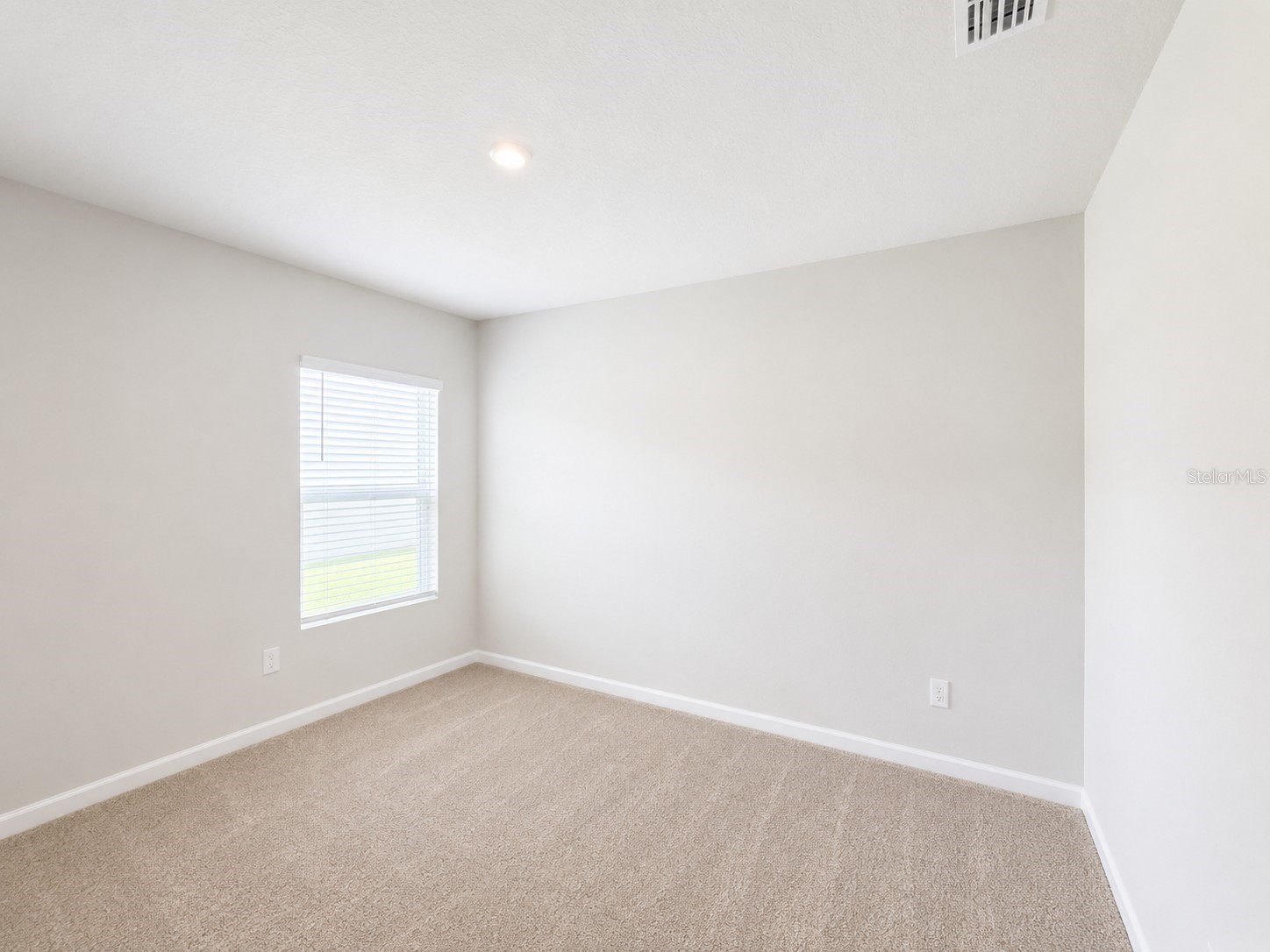 810 172nd Court E Bradenton FL 34212 A4698797 image6