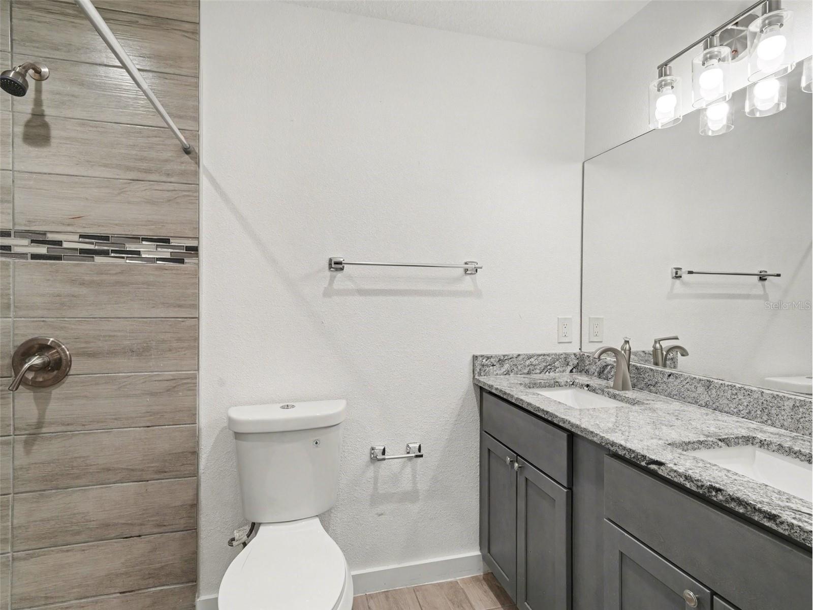 810 21st Street E Bradenton FL 34208 O6403192 image15