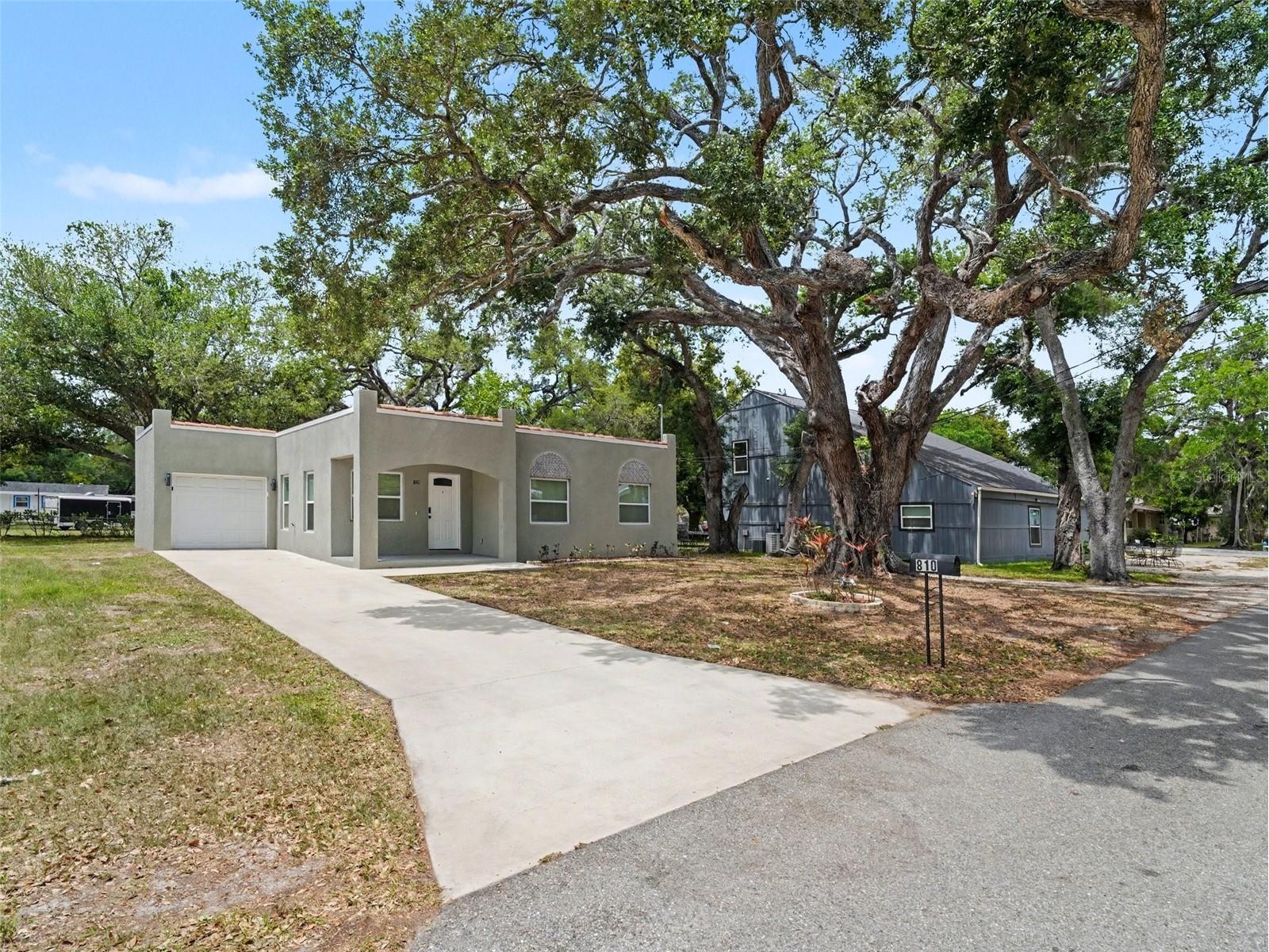 810 21st Street E Bradenton FL 34208 O6403192 image2