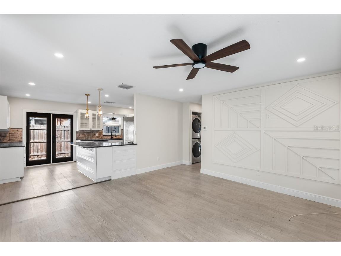 810 22nd Street N Saint Petersburg FL 33713 TB8440460 image2