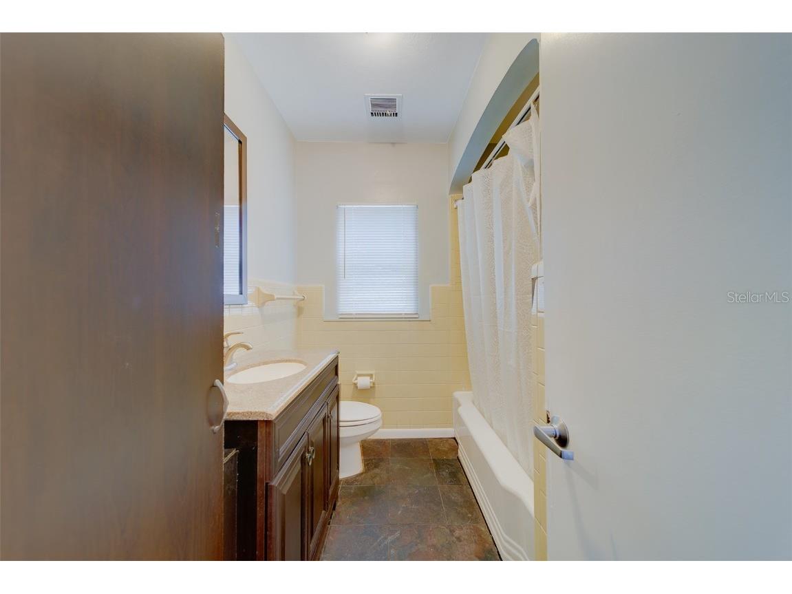 810 2nd Avenue NW Largo FL 33770 TB8444782 image26