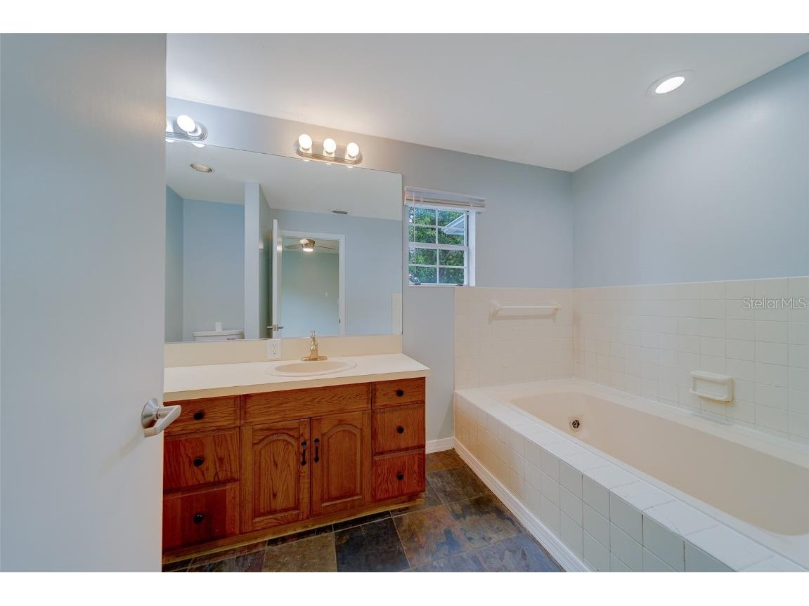 810 2nd Avenue NW Largo FL 33770 TB8444782 image31