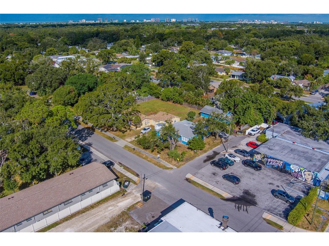 810 2nd Avenue NW Largo FL 33770 TB8444782 image39