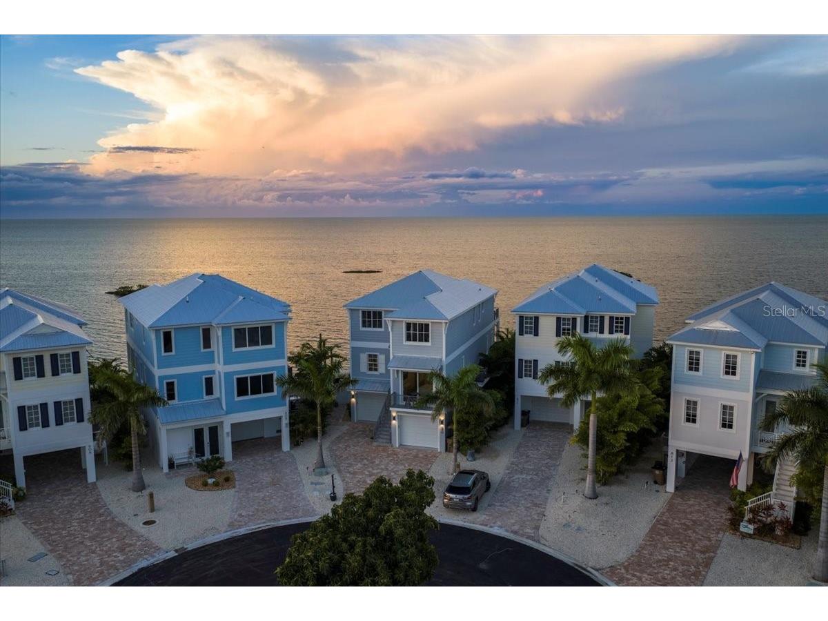 810 39th Street Gulf Marathon FL 33050 W7882197 image100