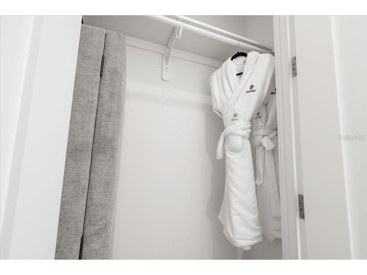 810 39th Street Gulf Marathon FL 33050 W7882197 image17