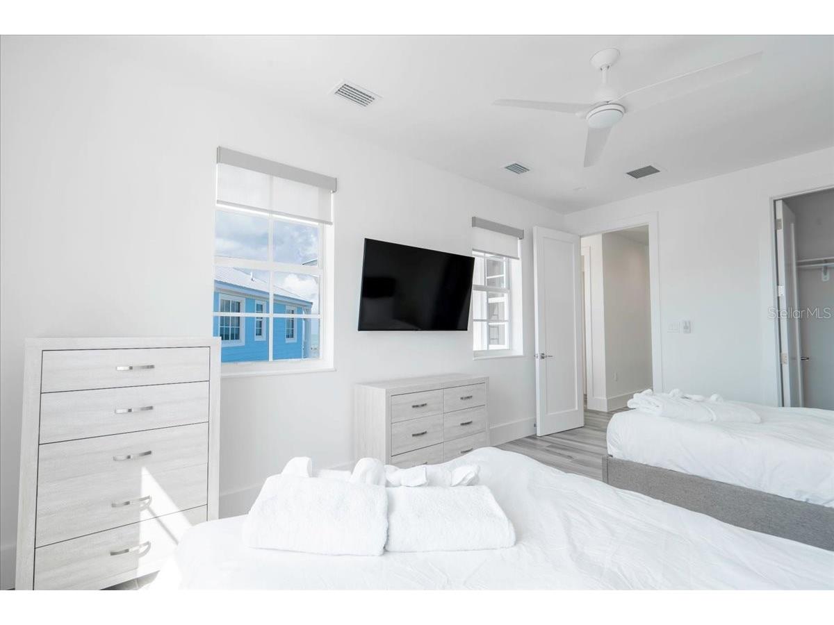 810 39th Street Gulf Marathon FL 33050 W7882197 image24