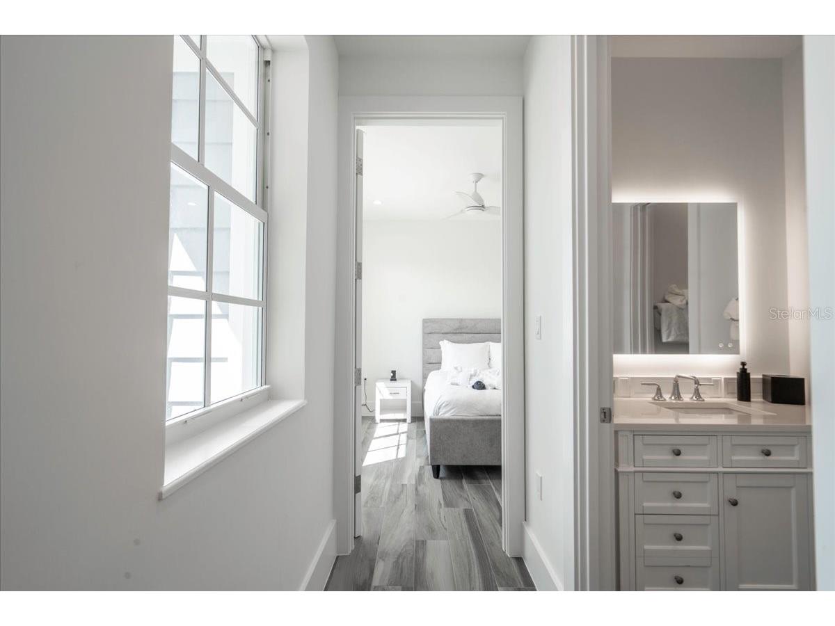 810 39th Street Gulf Marathon FL 33050 W7882197 image26