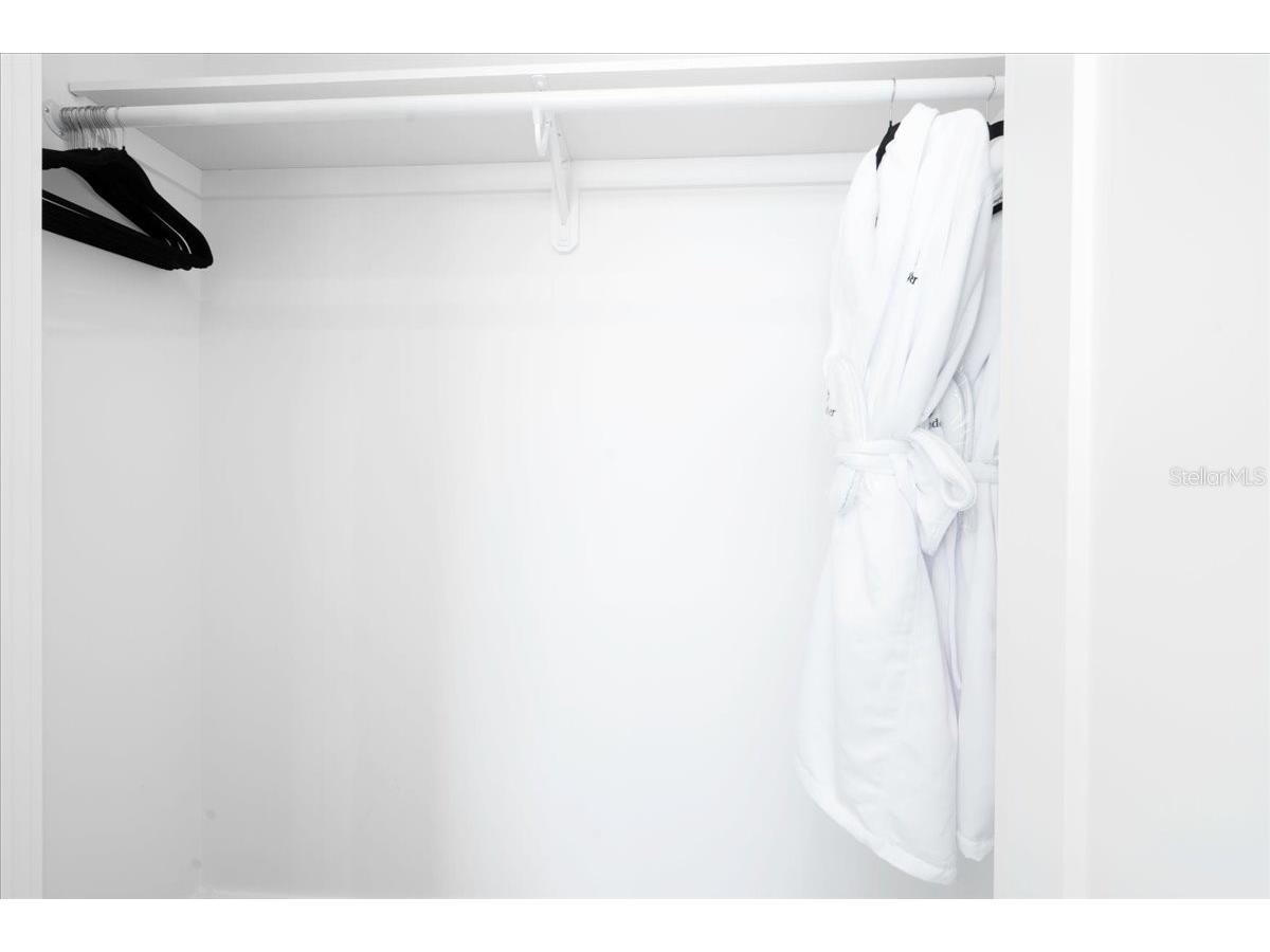 810 39th Street Gulf Marathon FL 33050 W7882197 image31