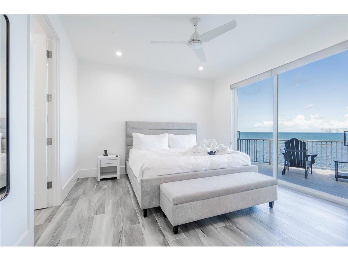 810 39th Street Gulf Marathon FL 33050 W7882197 image34