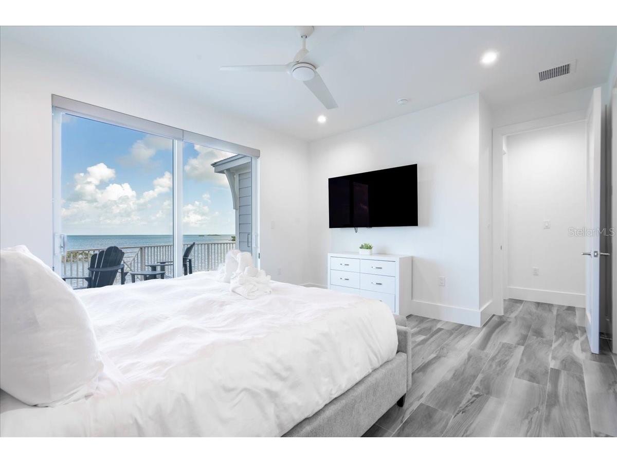 810 39th Street Gulf Marathon FL 33050 W7882197 image36