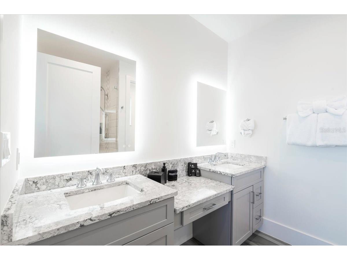 810 39th Street Gulf Marathon FL 33050 W7882197 image37