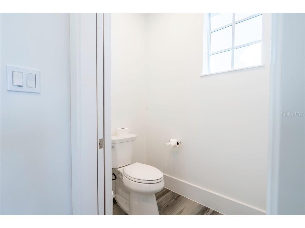 810 39th Street Gulf Marathon FL 33050 W7882197 image38