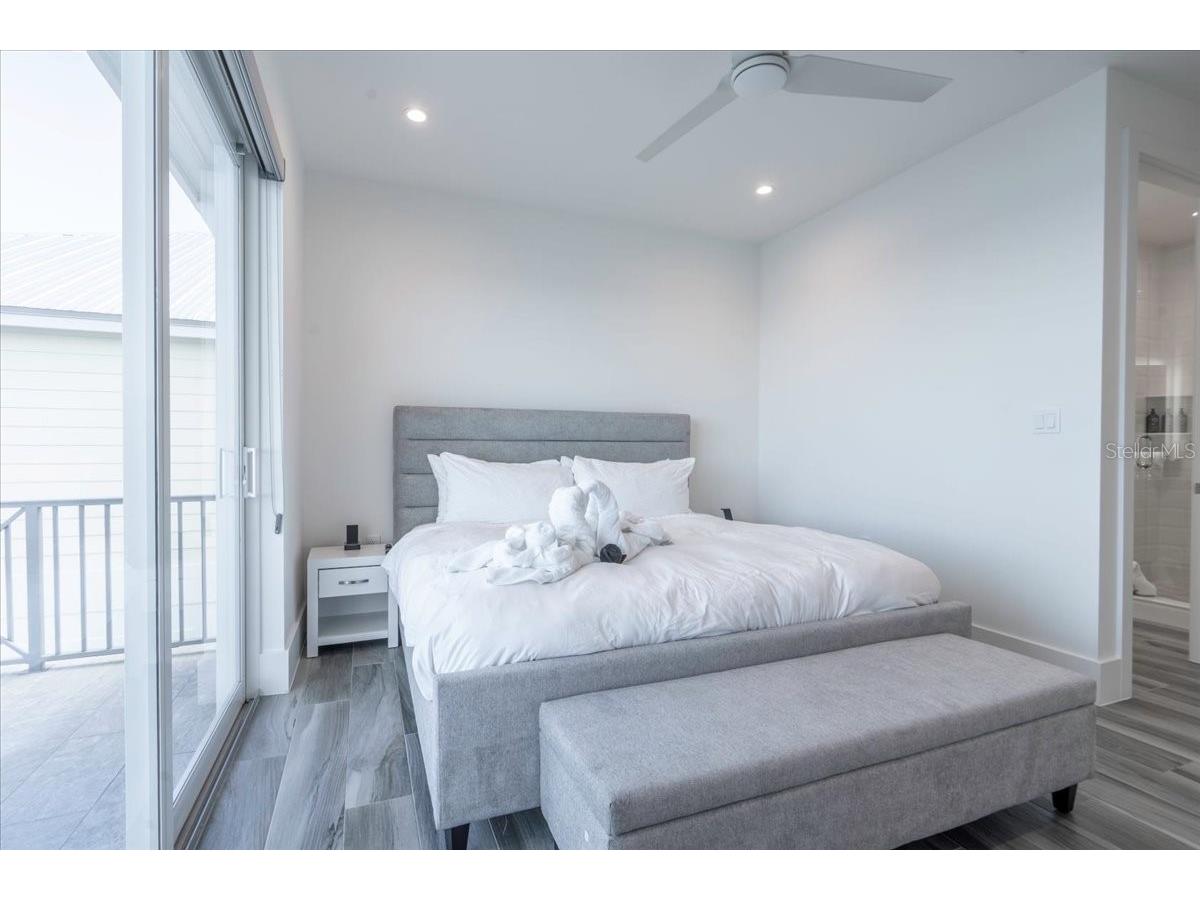 810 39th Street Gulf Marathon FL 33050 W7882197 image41