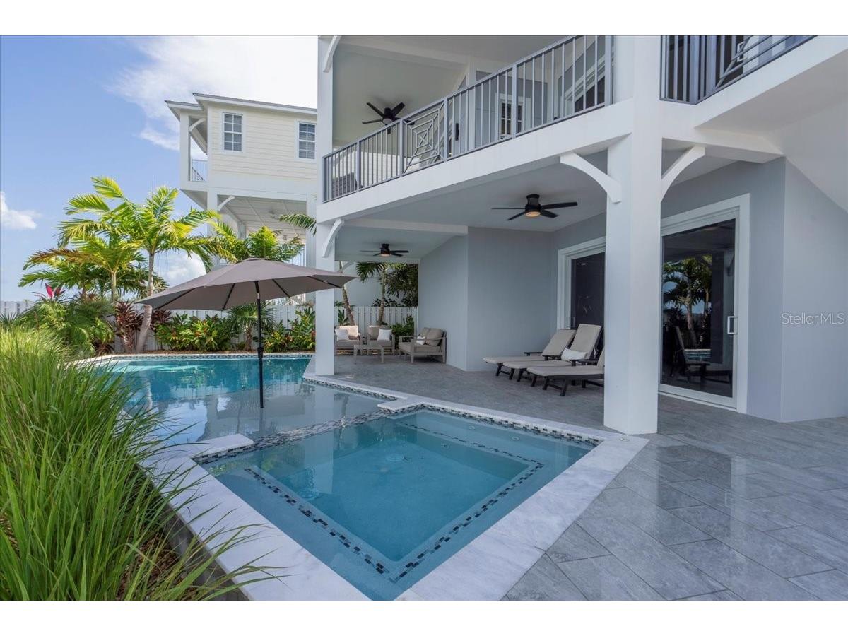 810 39th Street Gulf Marathon FL 33050 W7882197 image56