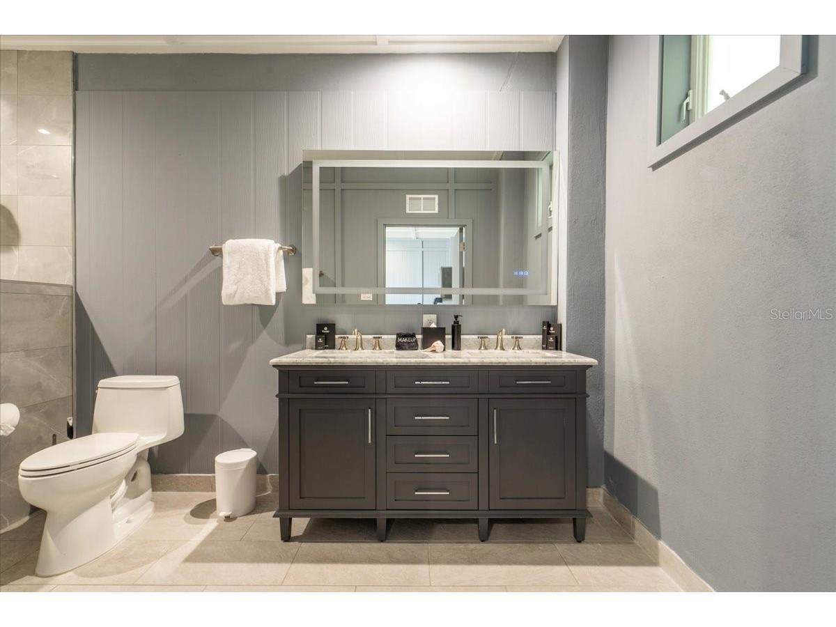 810 39th Street Gulf Marathon FL 33050 W7882197 image71