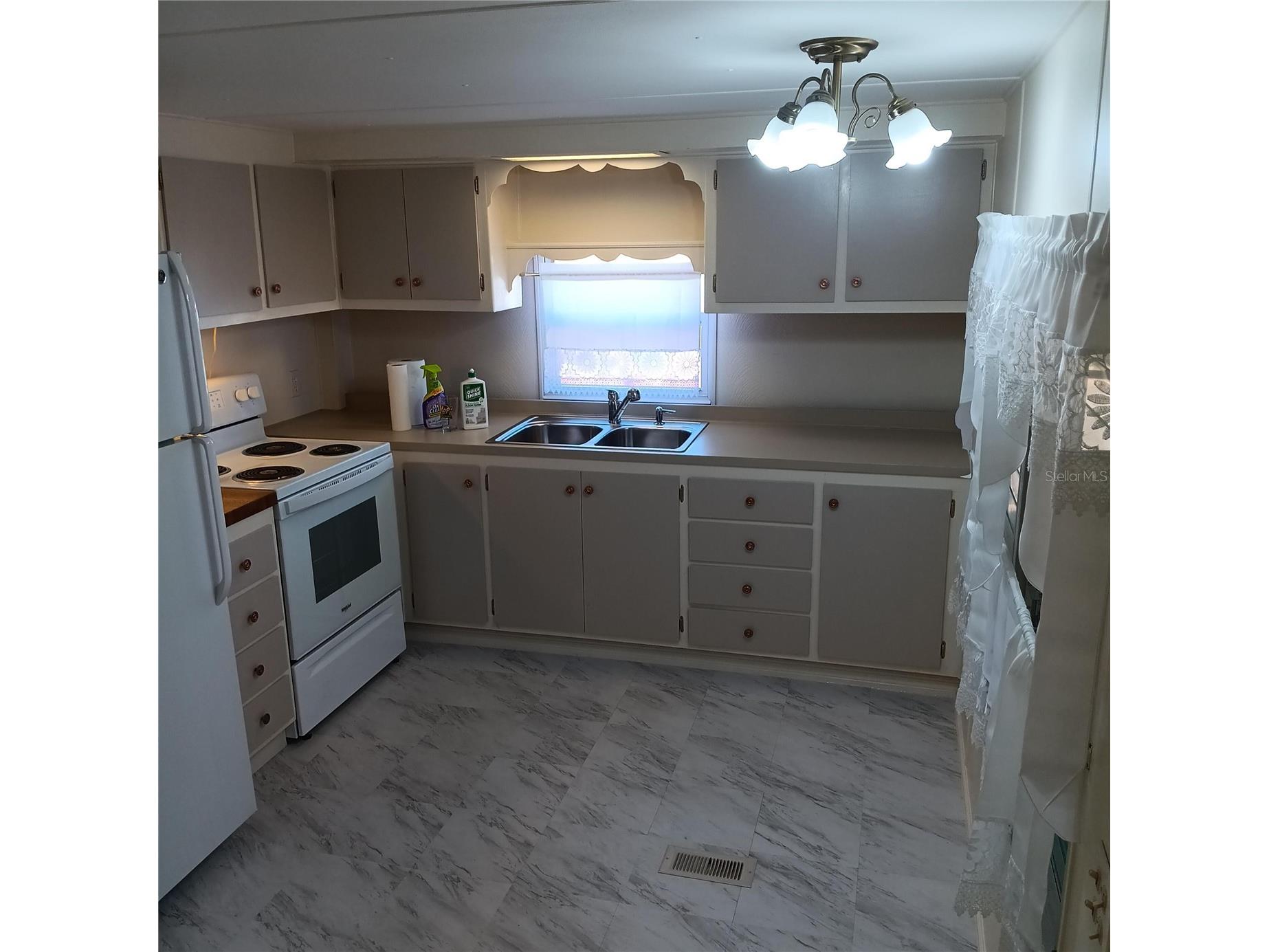 810 49th Avenue W Bradenton FL 34207 O6375000 image10