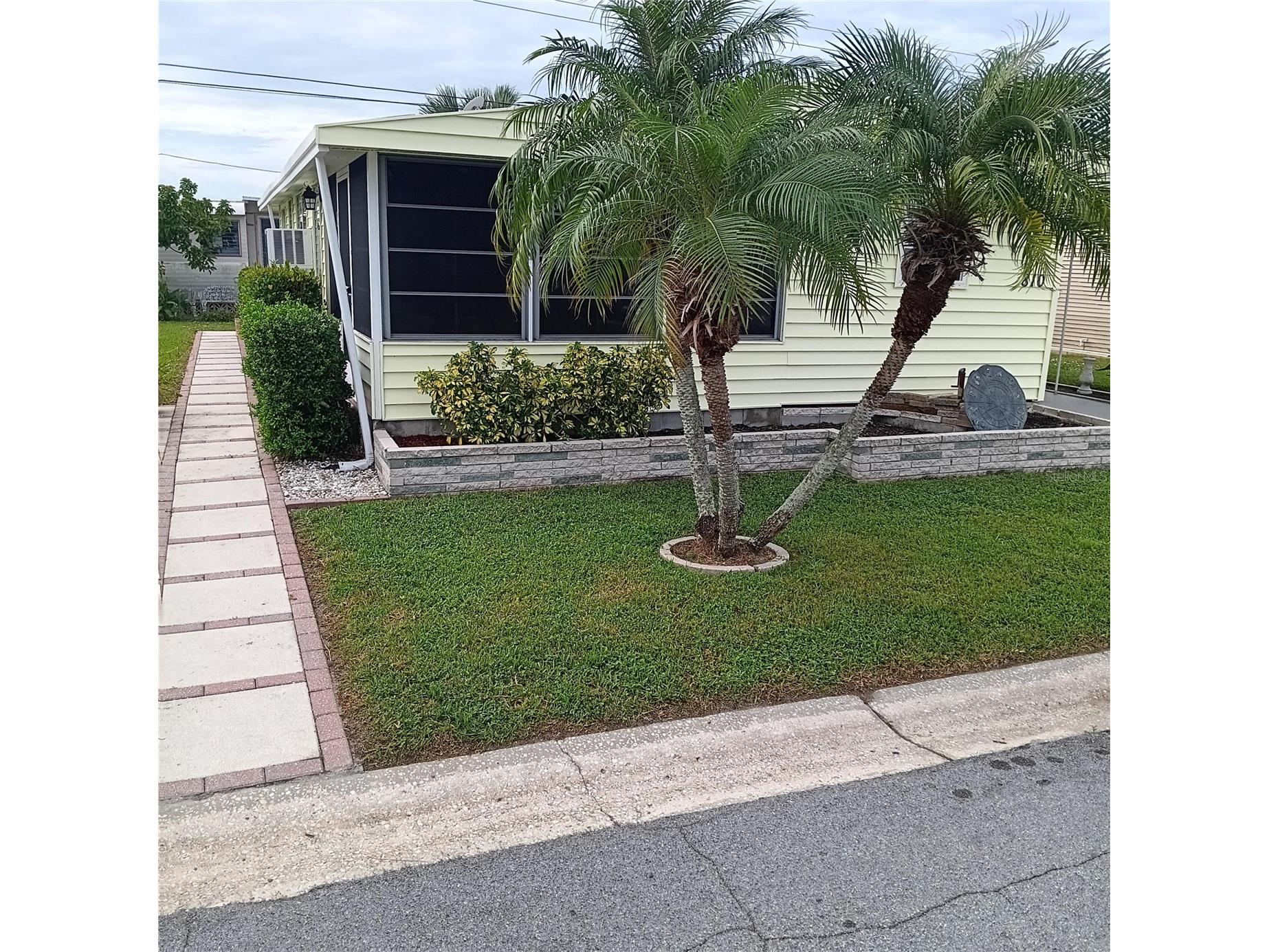 810 49th Avenue W Bradenton FL 34207 O6375000 image6