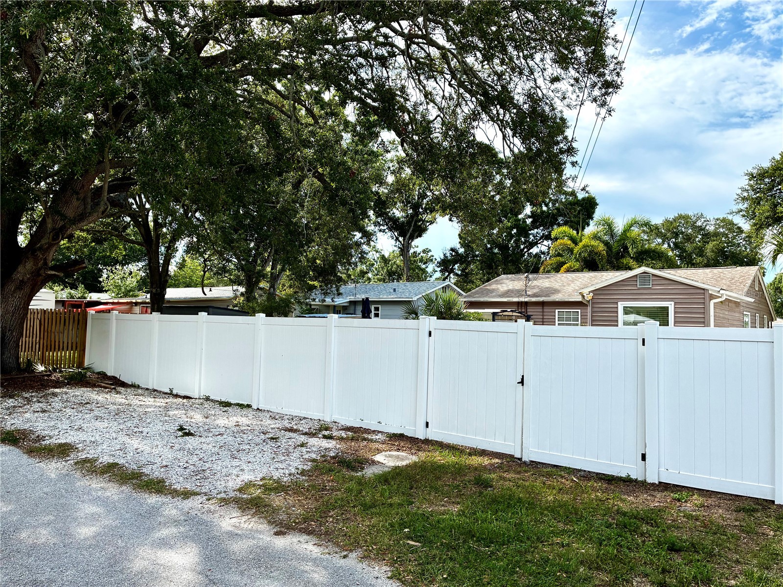 810 52nd Avenue N Saint Petersburg FL 33703 TB8525897 image20