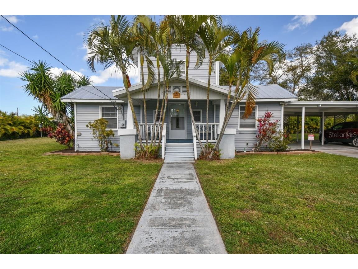 810 77th Street E Palmetto FL 34221 A4560709 image1