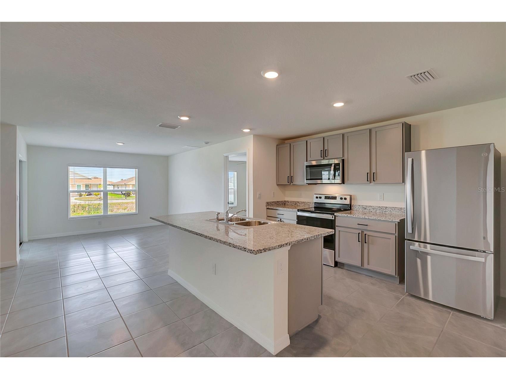 810 Ace Outlaw Avenue Ruskin FL 33570 TB8508557 image6